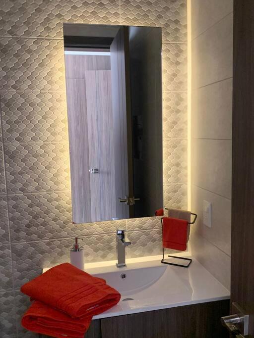 Confort Suite La Carolina Quito Ngoại thất bức ảnh