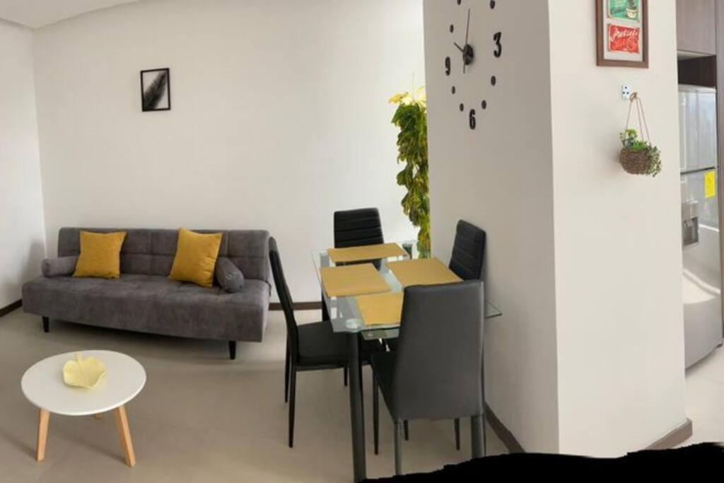Confort Suite La Carolina Quito Ngoại thất bức ảnh